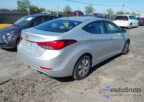 2016 Hyundai Elantra Se z USA, uszkodzony, nr VIN 5NPDH4AE4GH708809